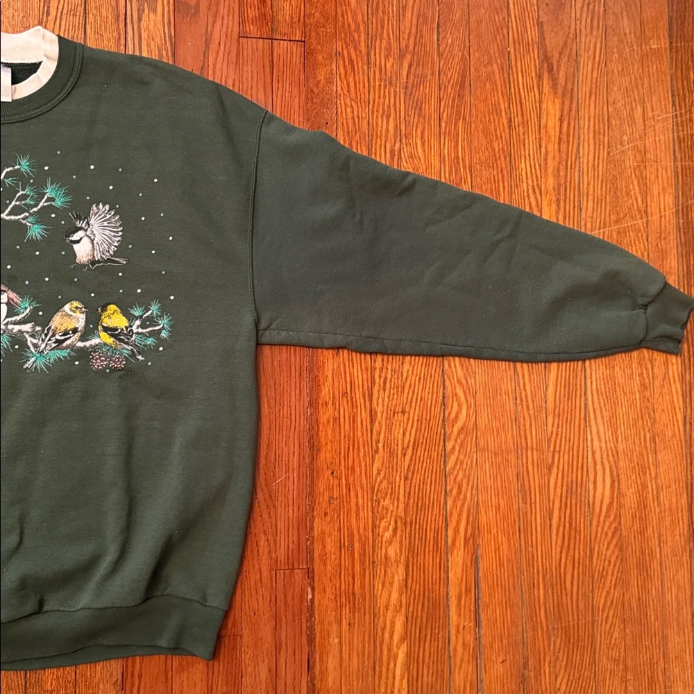 90’s Snowy Birds Vintage Granny Crewneck Sweater - Picture 6 of 11